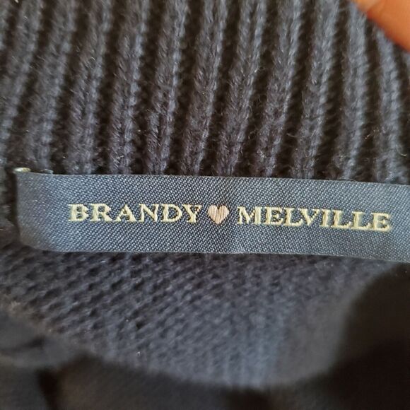 Brandy Melville John Galt Navy Blue & White Striped Cable Knit Sweater Vest Sz M - Picture 4 of 9